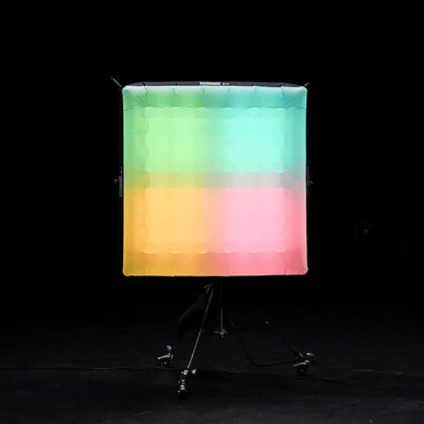Aputure INFINIMAT Tunable Color Light Mat with Inflatable Airbag (4 x 4') (7) Aputure INFINIMAT Tunable Color Light Mat with Inflatable Airbag (4 x 4') En Tunisie